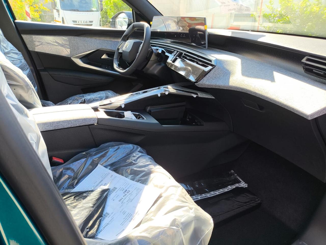 PEUGEOT 3008 145 CV HYBRID GT E-DCS6 KM0 AUTOCARRO N1