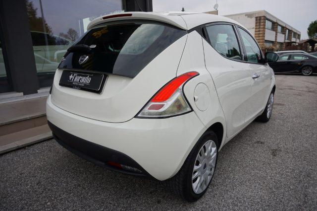 LANCIA Ypsilon 1.2 69 CV 5 porte Gold NEOPATENTATI