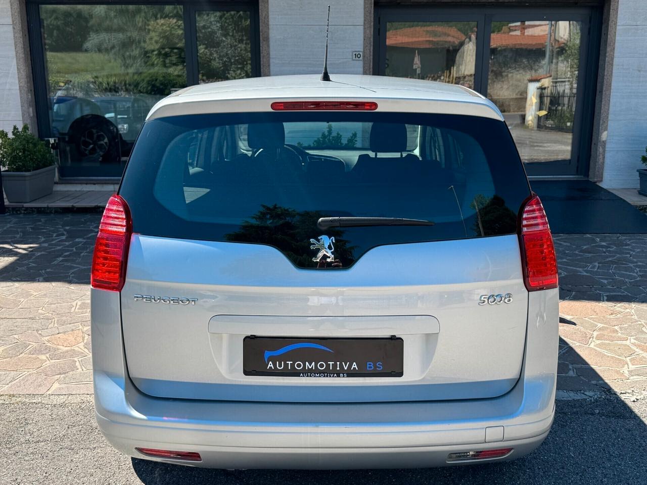 Peugeot 5008 1.6 HDi 110CV