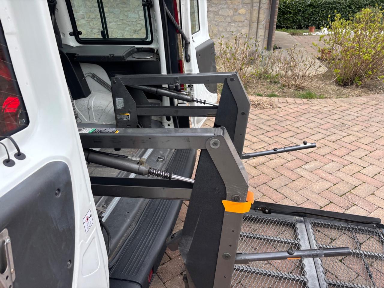Fiat Doblò 1.3 MJ 16V TRASPORTO DISABILI, RAMPA ELETTRICA
