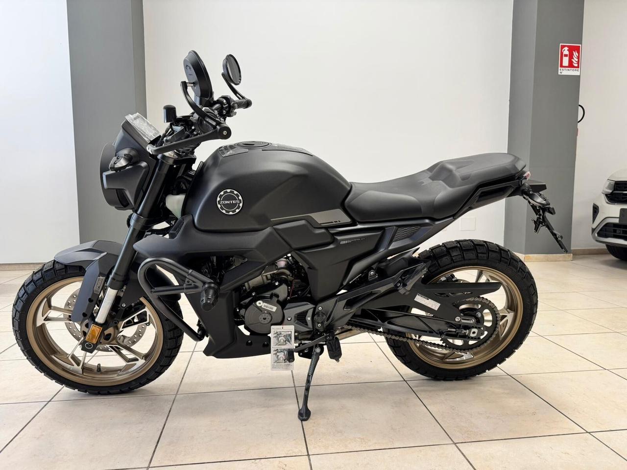 Zontes ZT 125 G TOTAL BLACK