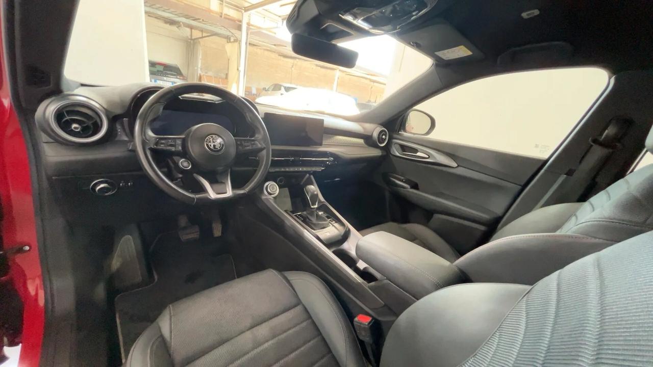 Alfa Romeo Tonale 1.6 diesel 130 CV TCT6 Sprint NESSUN VINCOLO FINANZIARIO