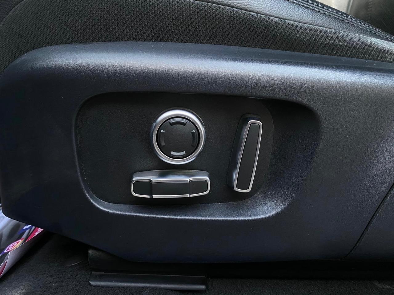 RANGE ROVER EVOQUE 2.0D AWD MHEV SE 163CV ANNO 2021