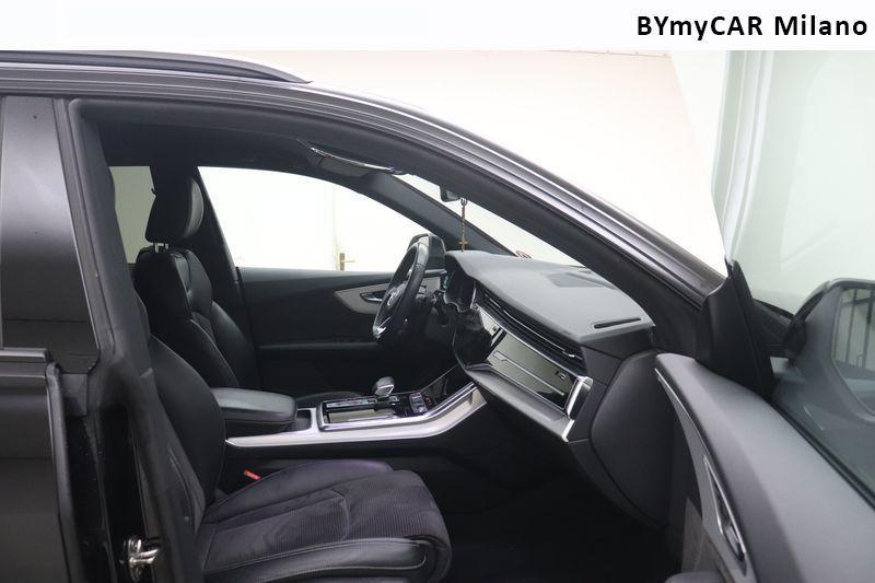 Audi Q8 4.0 TDI mHEV Quattro Tiptronic