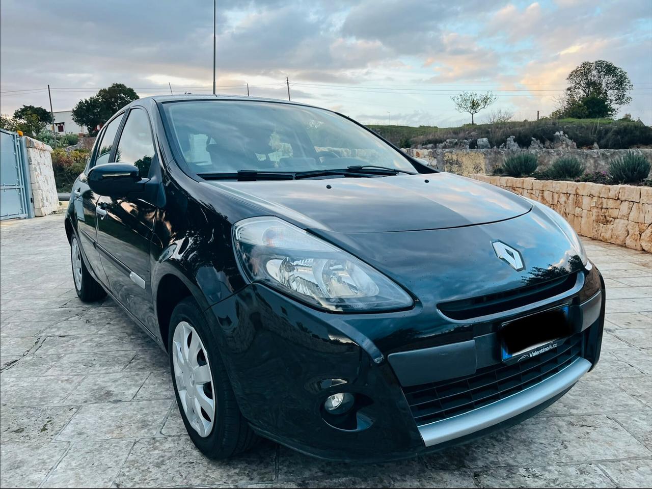 Renault Clio 1.2 - PERFETTA - 2010