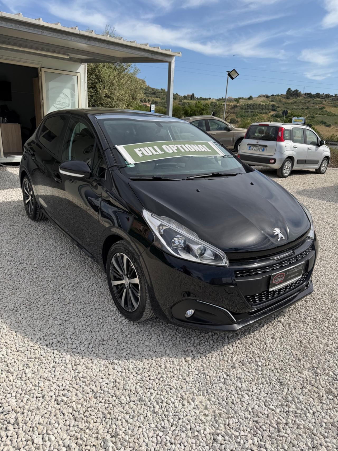 Peugeot 208 PureTech 82 5 porte Allure