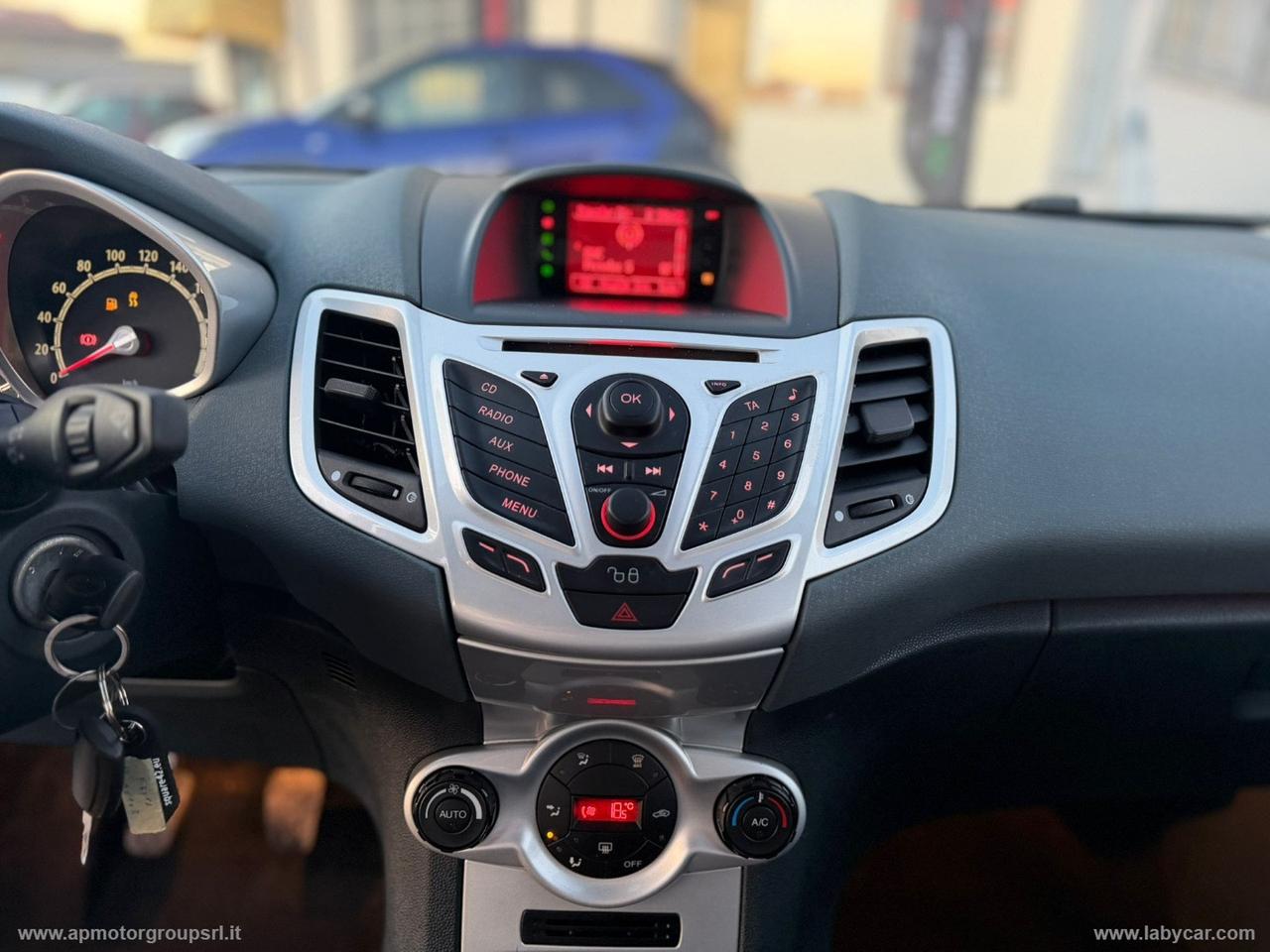 FORD Fiesta 1.4 TDCi 68 CV 5p. Titanium