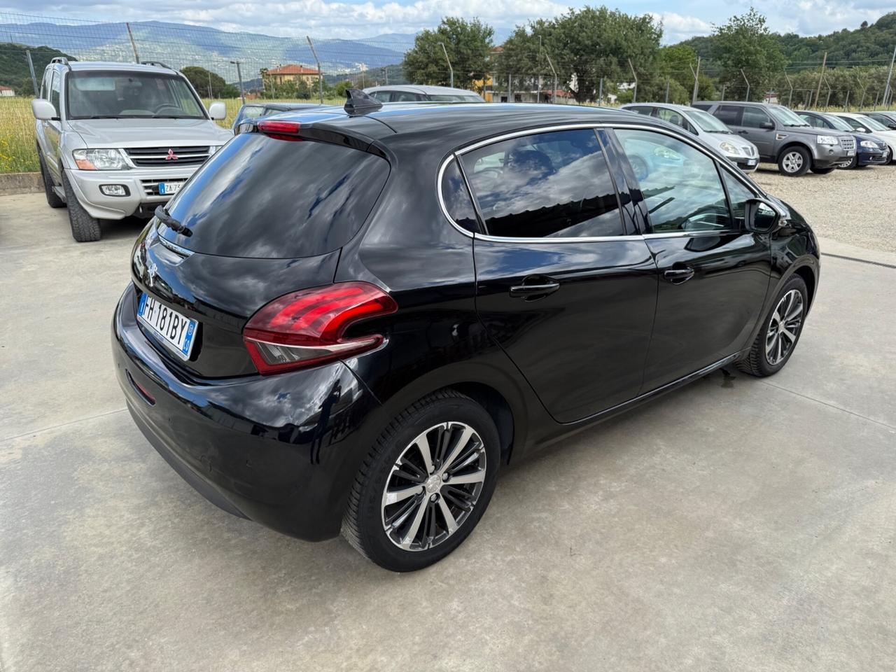 Peugeot 208 BlueHDi 75 5 porte Allure