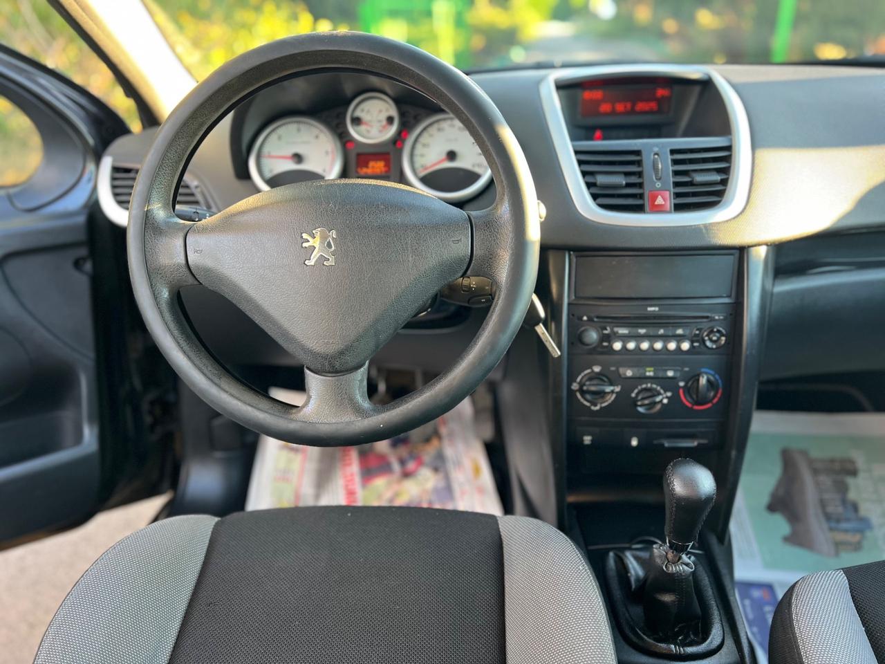 Peugeot 207 1.4 HDi 70CV 5p. XS