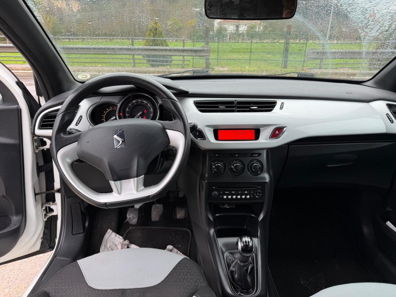 Ds DS3 3 1.2 VTi 82 So Chic