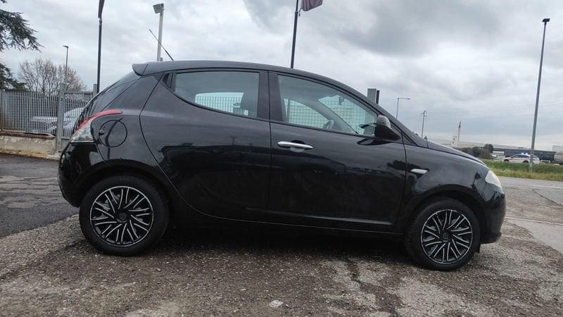 Lancia Ypsilon Ypsilon 1.2 69 CV 5 porte Gold