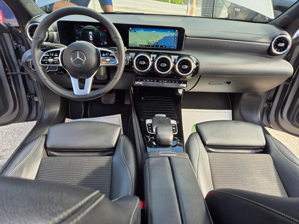 Mercedes CLA 180 d Automatic Sport TETTO