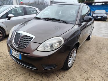 Lancia Ypsilon 1.2 69 CV Platinum GPL