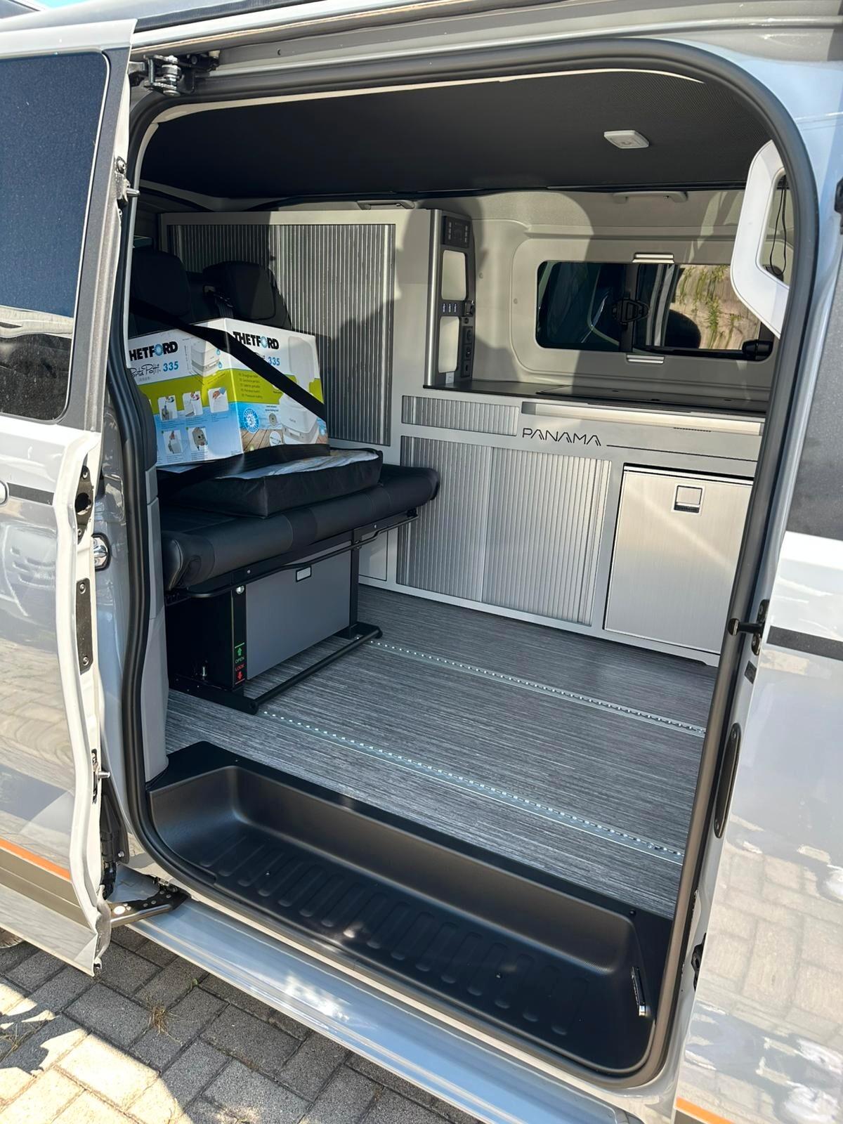 Ford PANAMA P10 COMPACT EDITION