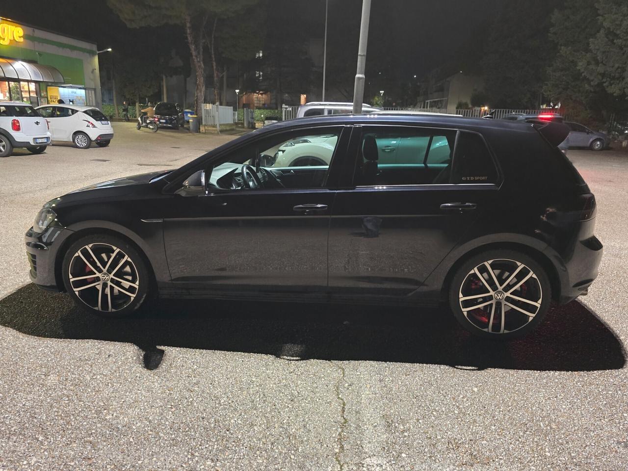 Volkswagen Golf 2.0 GTD 5p.