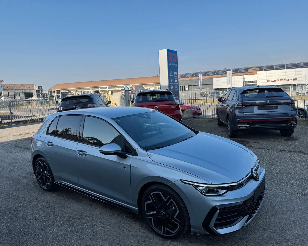 Volkswagen Golf 1.5 etsi R-Line Plus 150cv dsg/NO VINCOLI/PRONTA
