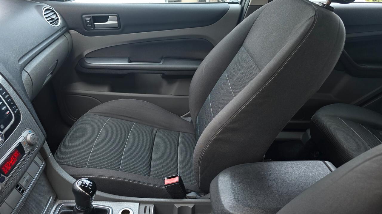Ford Focus 1.6 TDCi (110CV) SW Tit. DPF