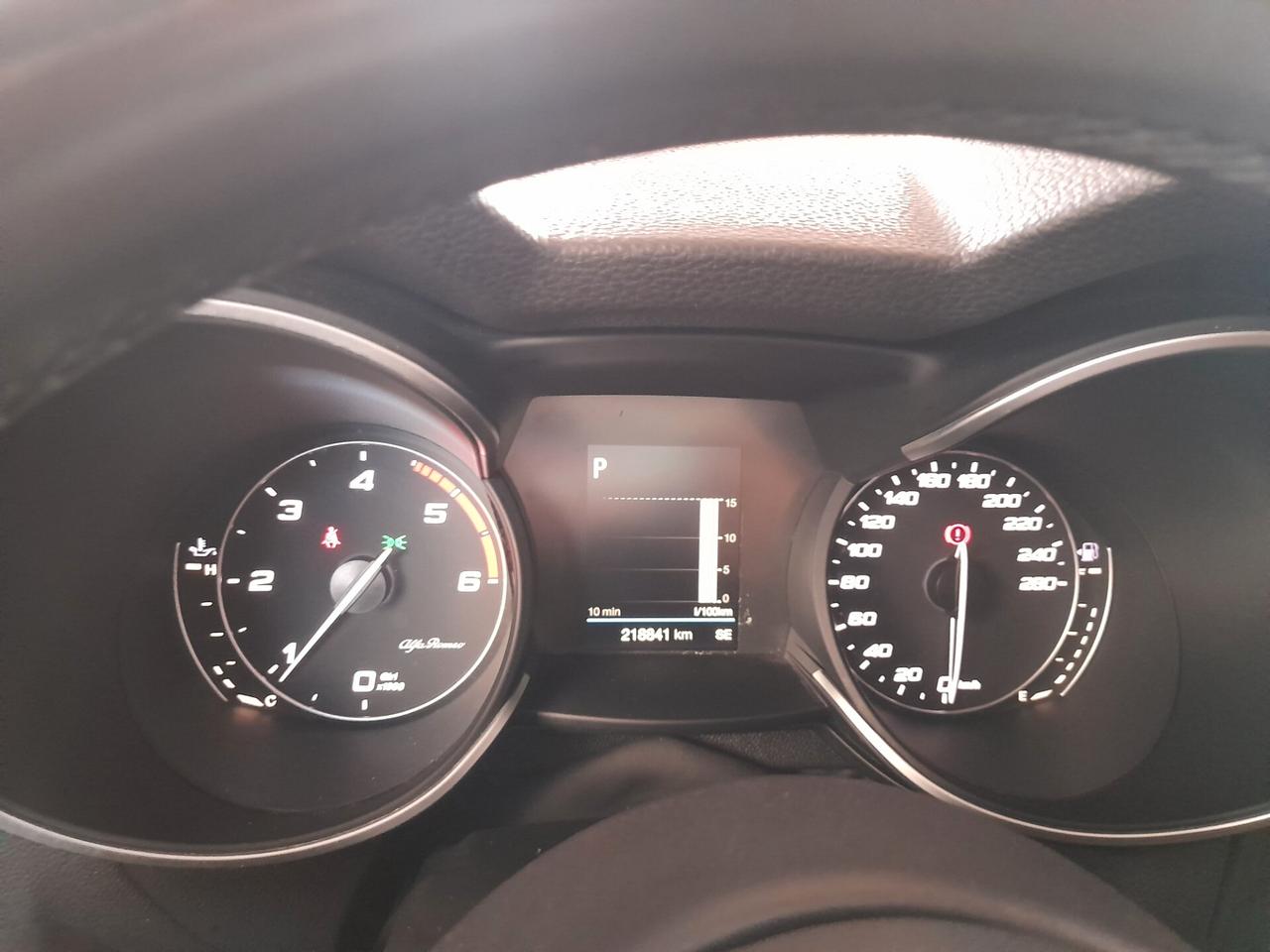 Alfa Romeo Stelvio 2.2 Turbodiesel 180 CV AT8 Q4 Executive