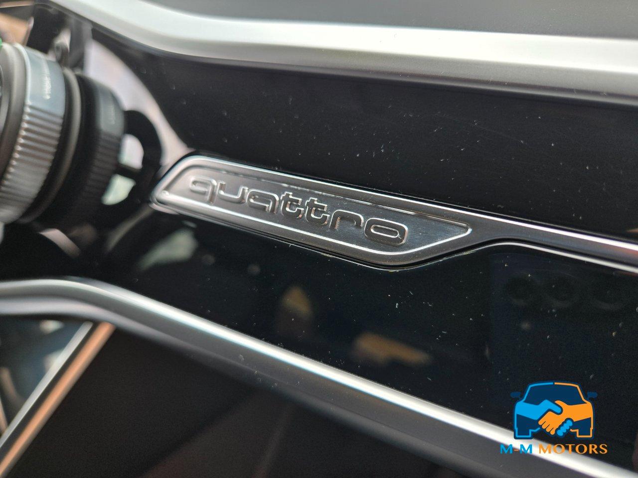 Audi A6 Avant 40 2.0 tdi mhev s-tronic
