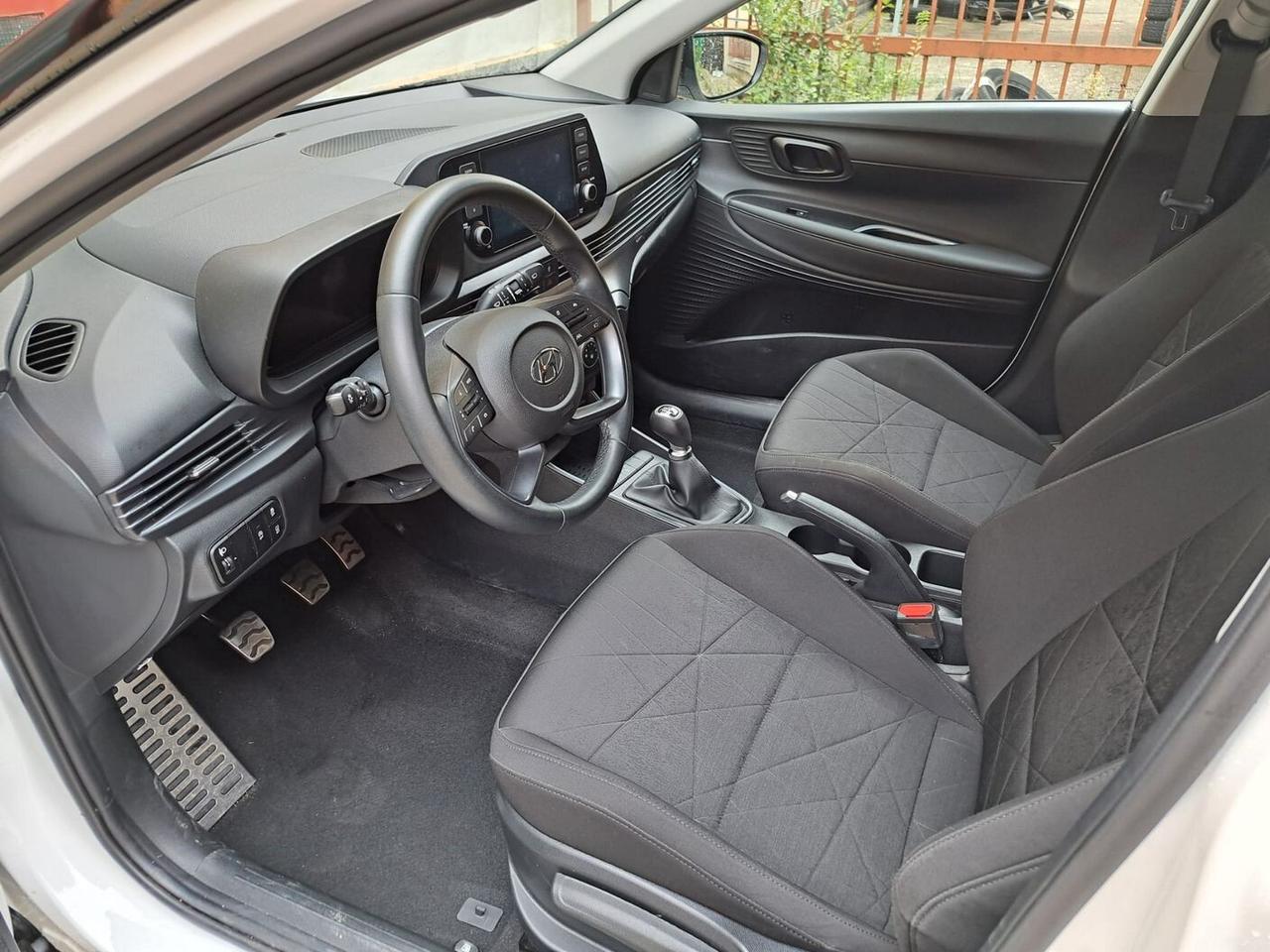 Hyundai Bayon 1.2 MPI MT Exclusive