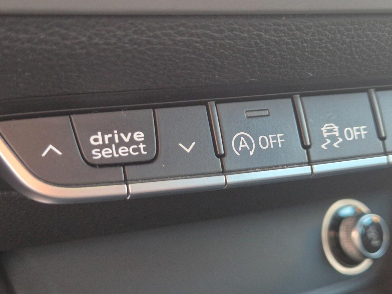 Audi A4 Avant 2.0 TDI 150 CV ultra S tronic Sport