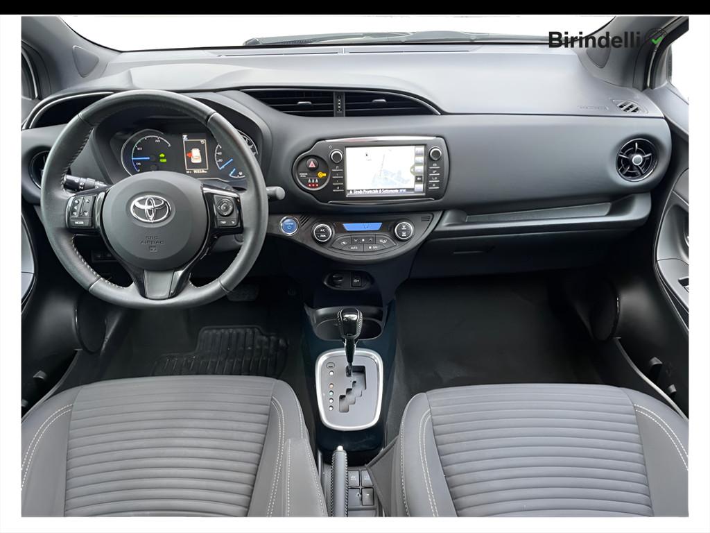 TOYOTA Yaris 3ª serie - Yaris 1.5 Hybrid 5 porte Trend "White Edition"