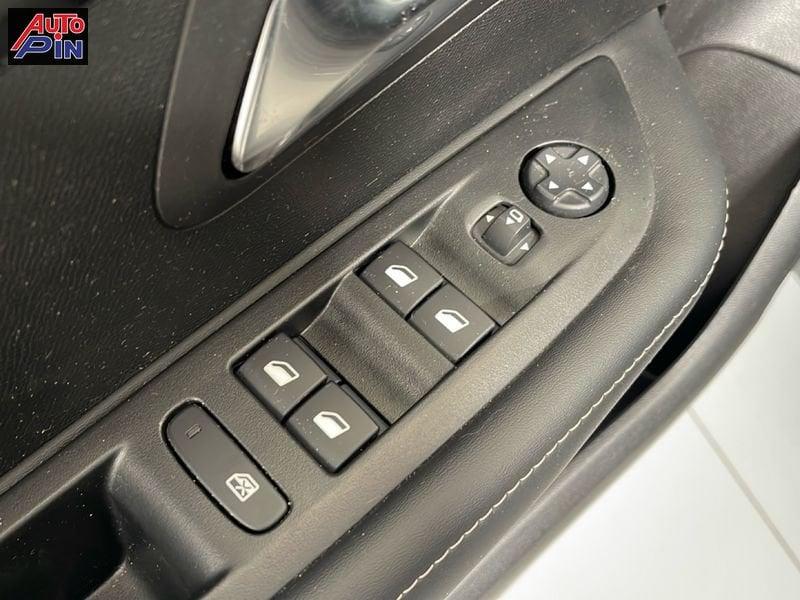 Peugeot 208 Allure PureTech 100 S/S *PROMO*