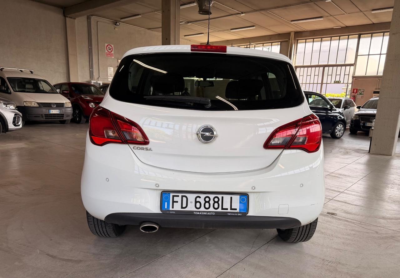 Opel Corsa 1.4 90CV GPL Tech 5 porte b-Color