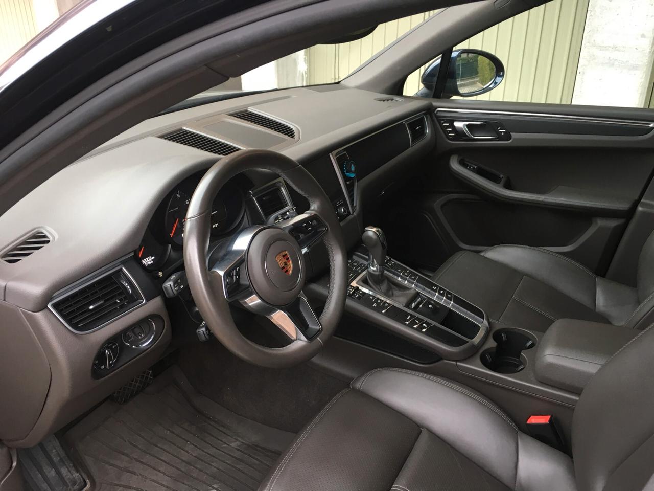 Porsche Macan 2.0