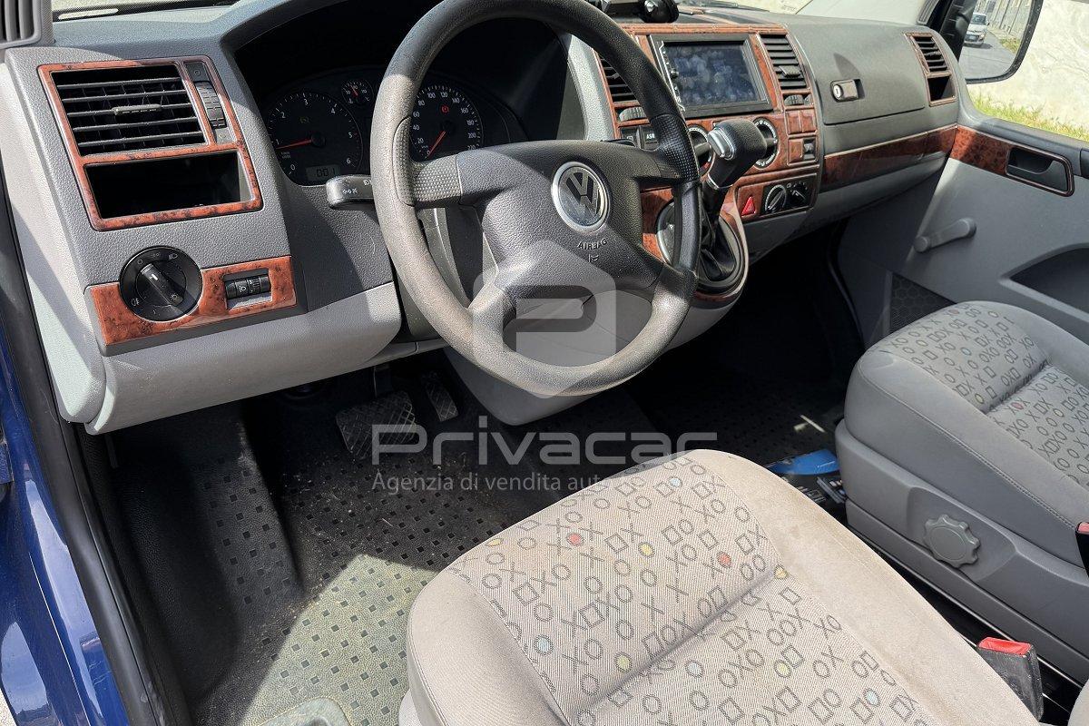 VOLKSWAGEN Caravelle 2.5 TDI/130CV PC