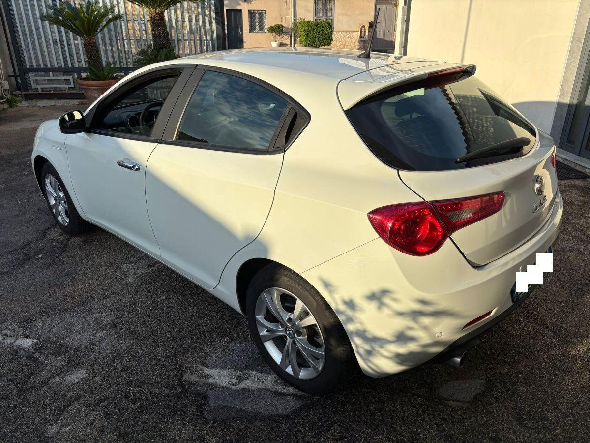 ALFA ROMEO Giulietta 1.6 JTDm-2 105CV Progression