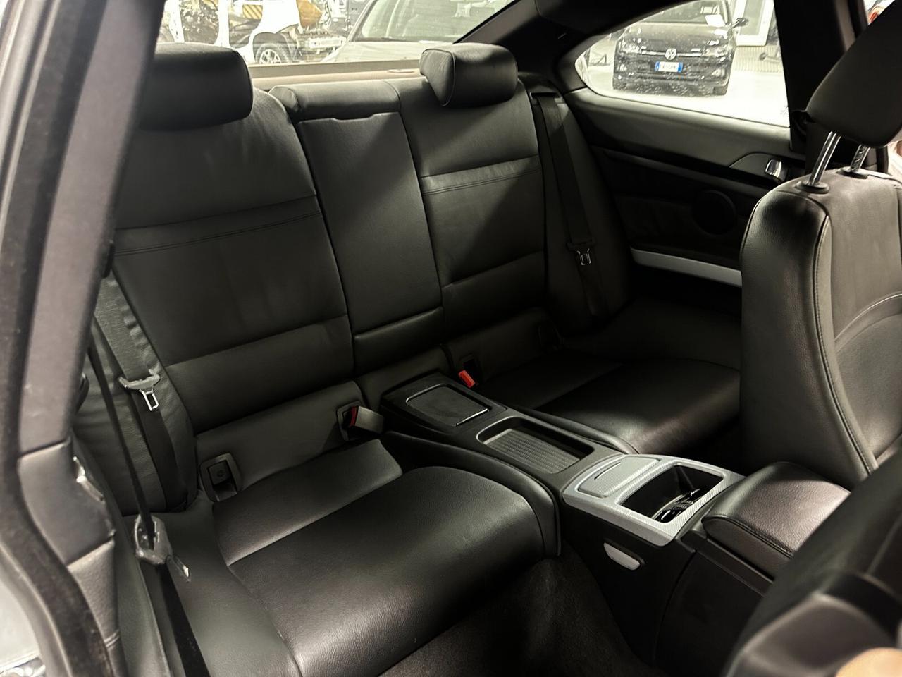 Bmw 325 325i cat Attiva