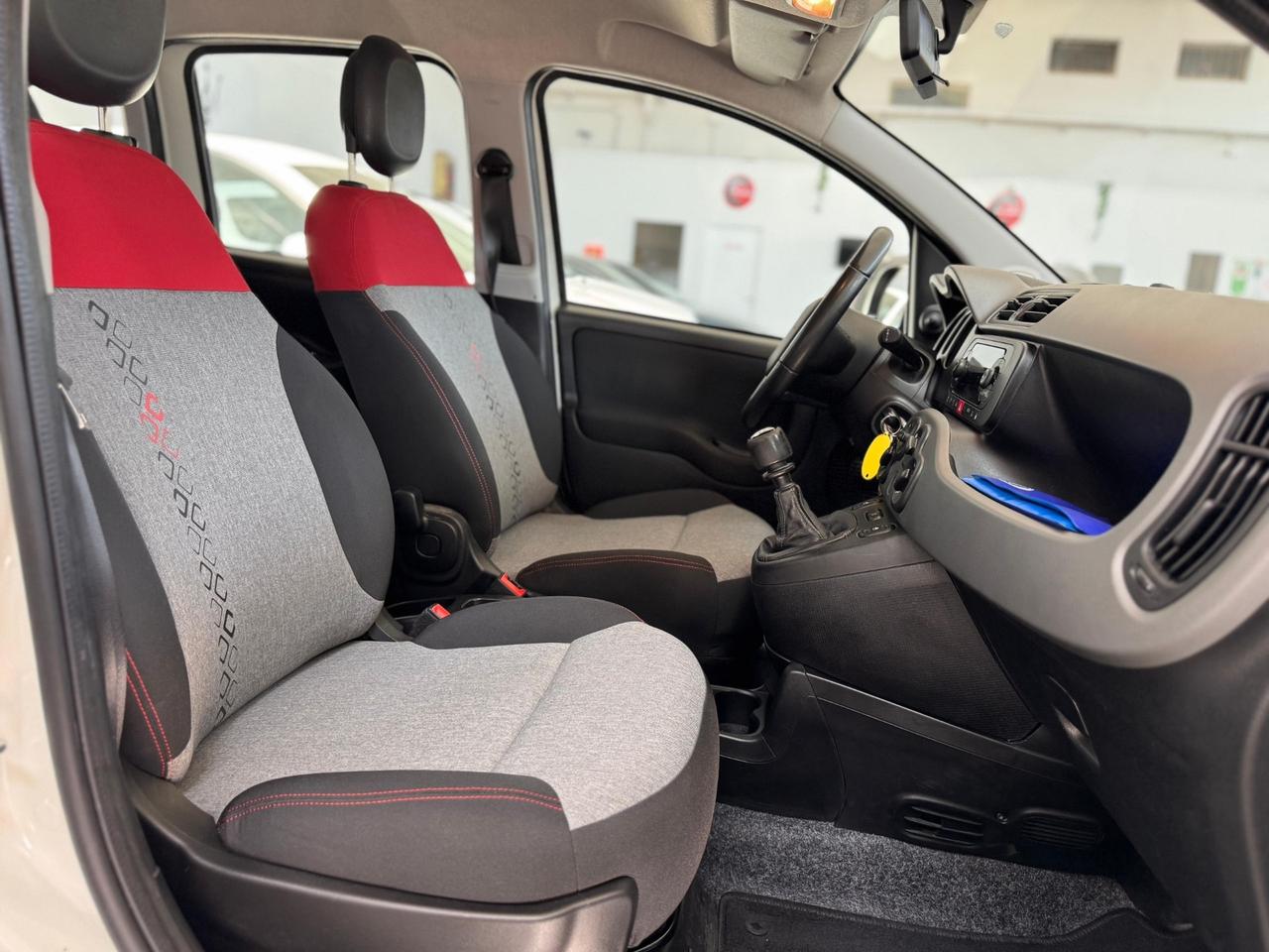 Fiat Panda 0.9 TwinAir Turbo Natural Power Lounge