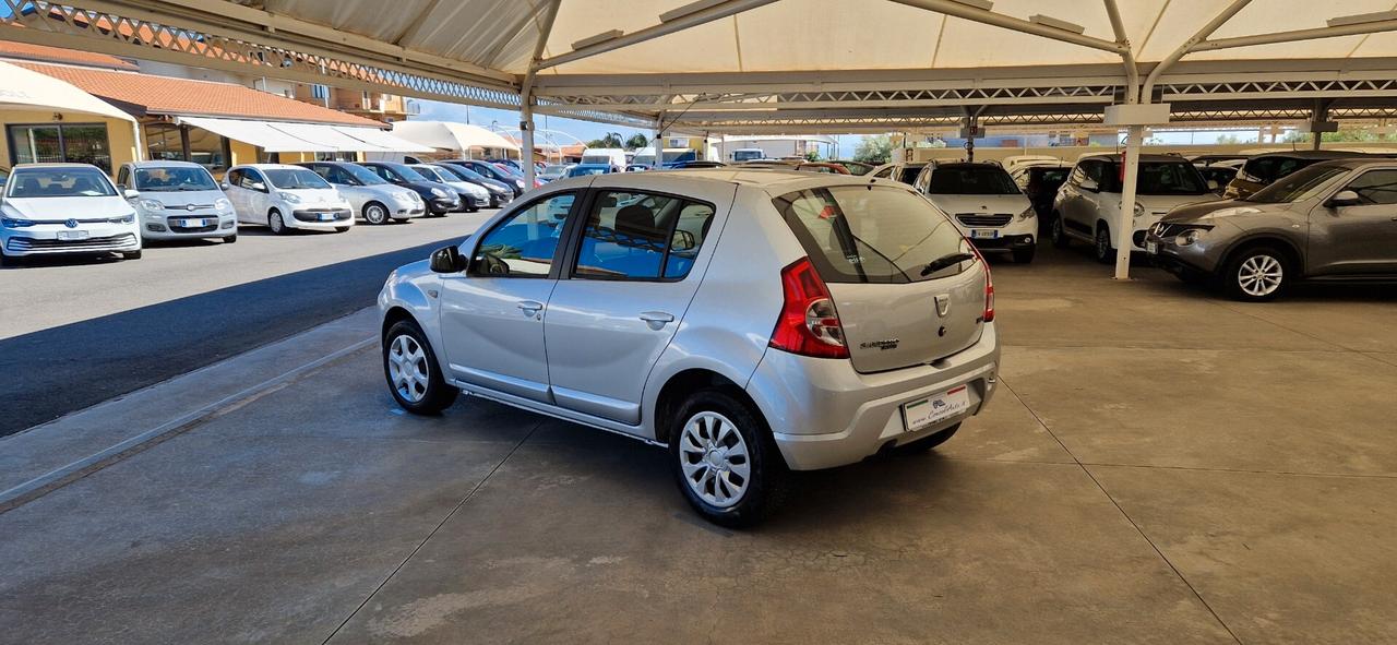 Dacia Sandero 1.5 dCi 85cv Lauréate