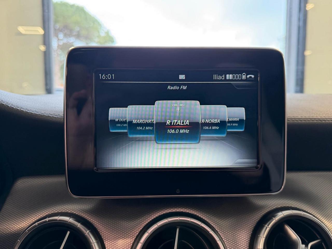 MERCEDES CLA 220D SHOOTING BRAKE PREMIUM 2.2 177CV TETTO PELLE NAVI ANNO 2016