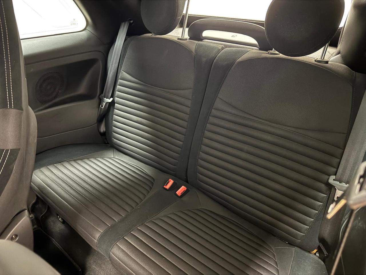 Abarth 595C 2016 - 595C 1.4 t-jet Competizione 180cv