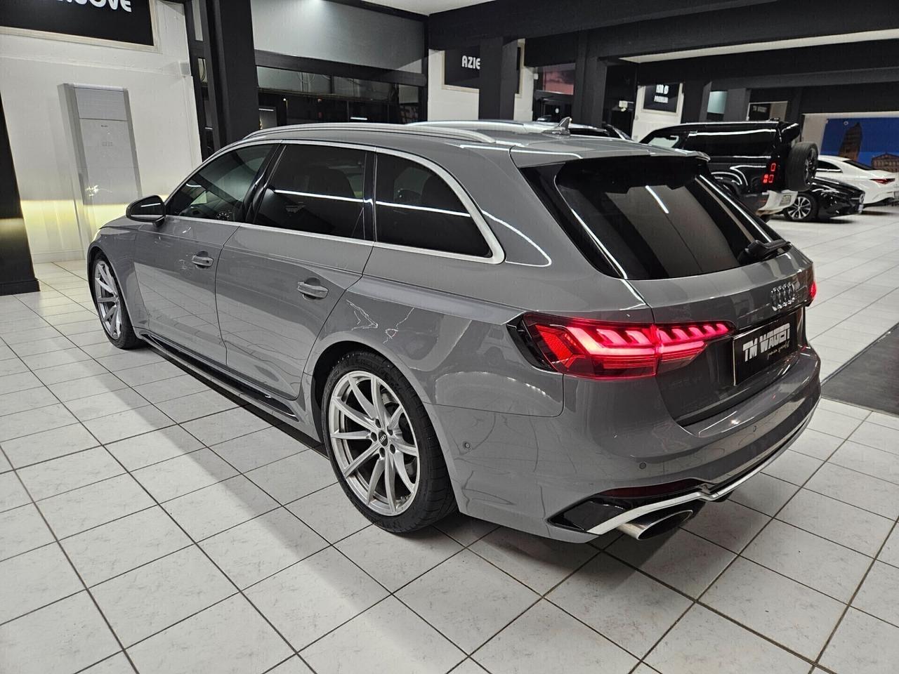 Audi RS4 Avant 2.9 tfsi quattro 450cv tiptronic - IVA DEDUCIBILE