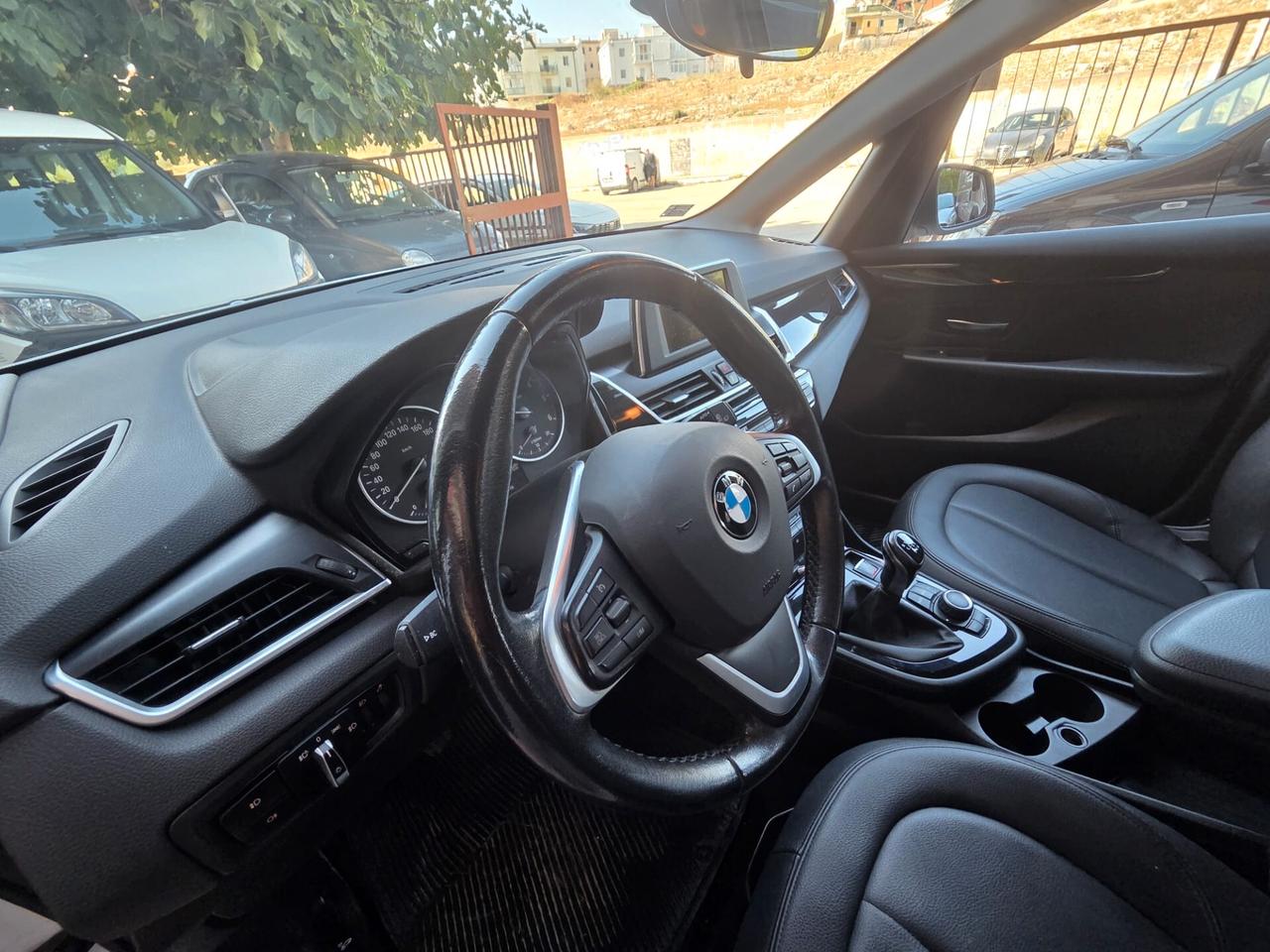 Bmw 2er Active Tourer 214d Luxury