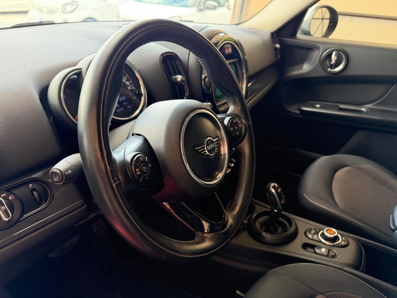 Mini One D Countryman 1.5 Business Automatica