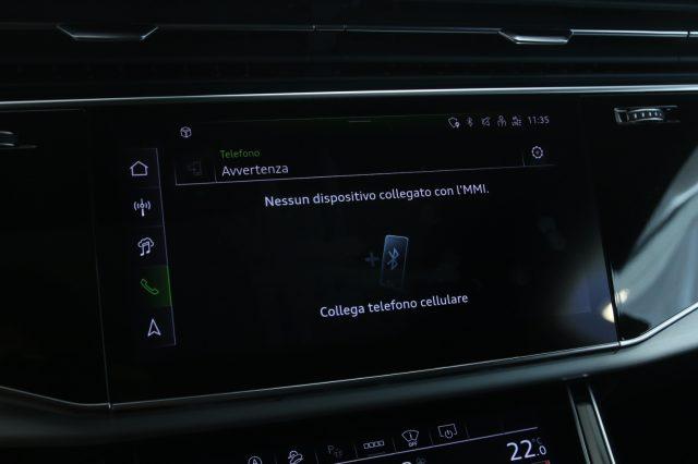 AUDI Q8 50 TDI 286 CV quattro S-line Black Edition