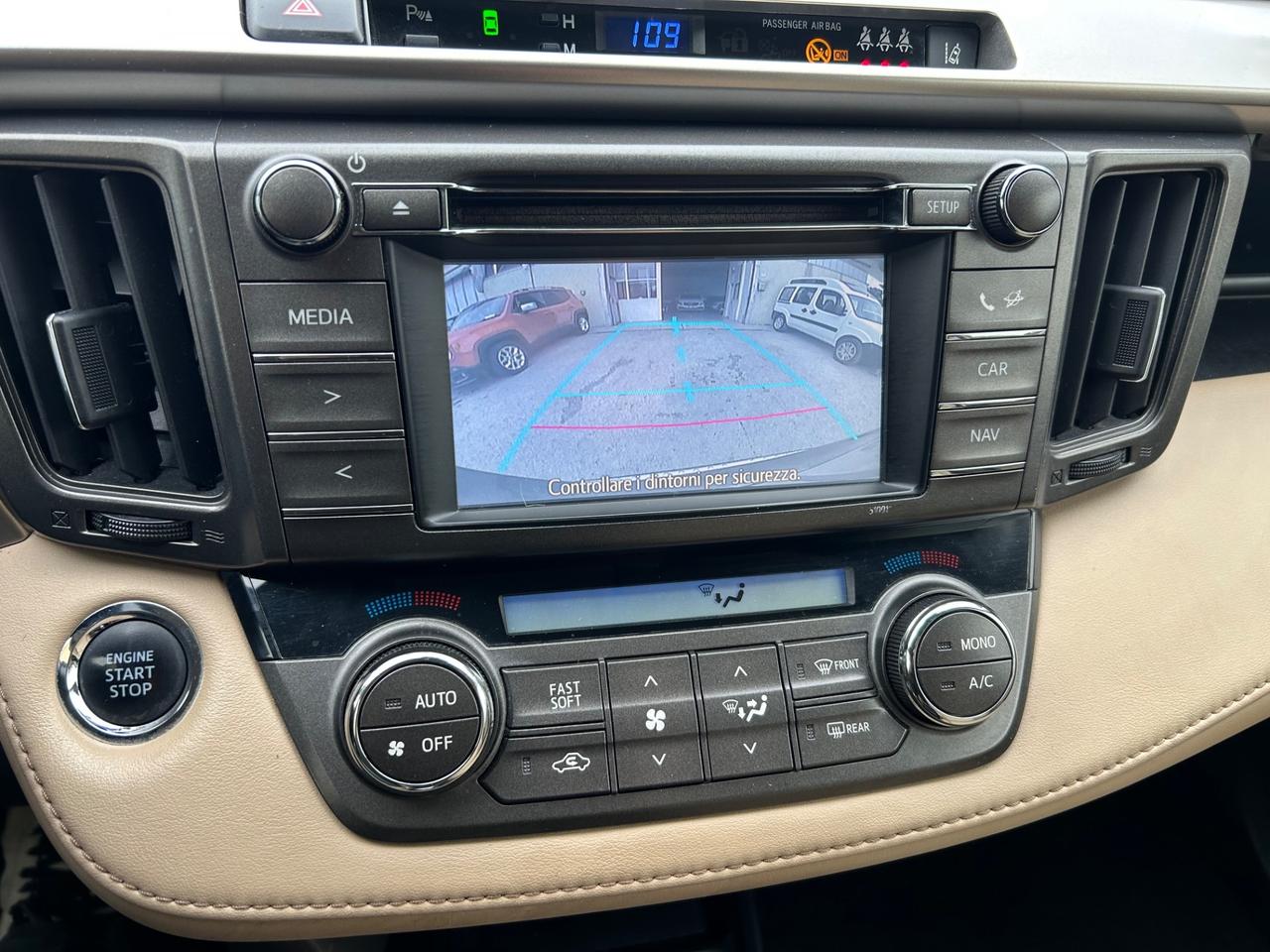 Toyota RAV 4 RAV4 2.0 D-4D 4WD Lounge