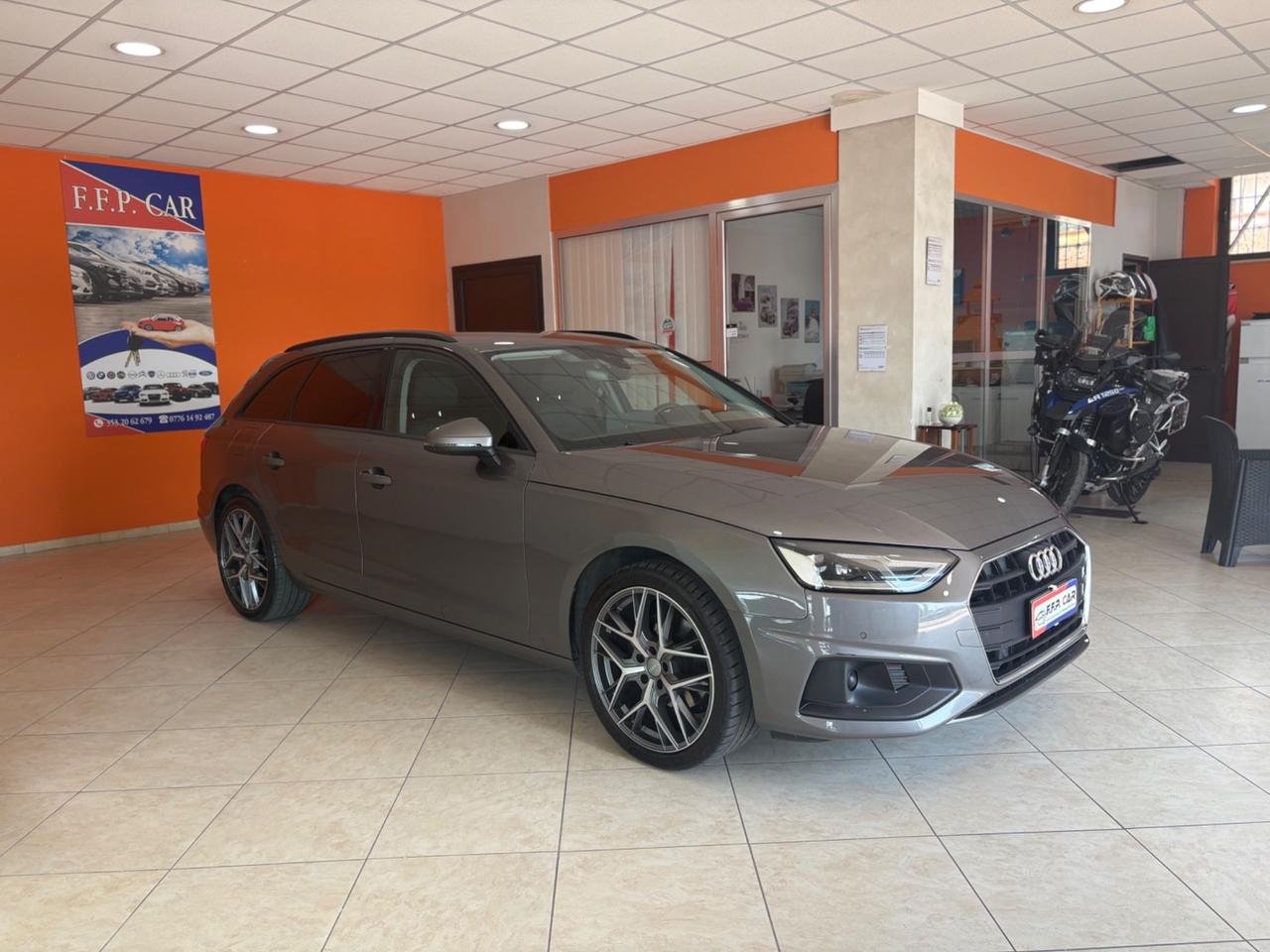 Audi A4 Avant 30 TDI/136 CV S tronic Business