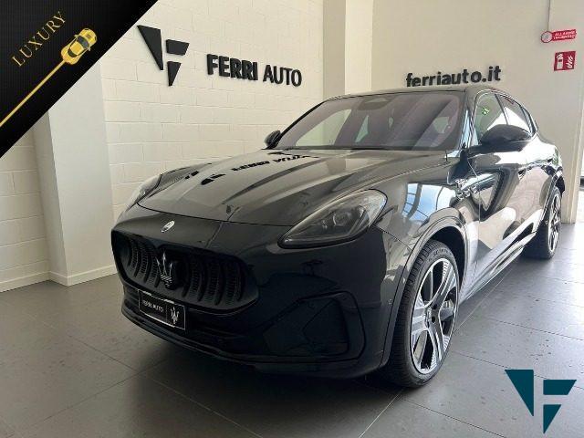 MASERATI Grecale Folgore