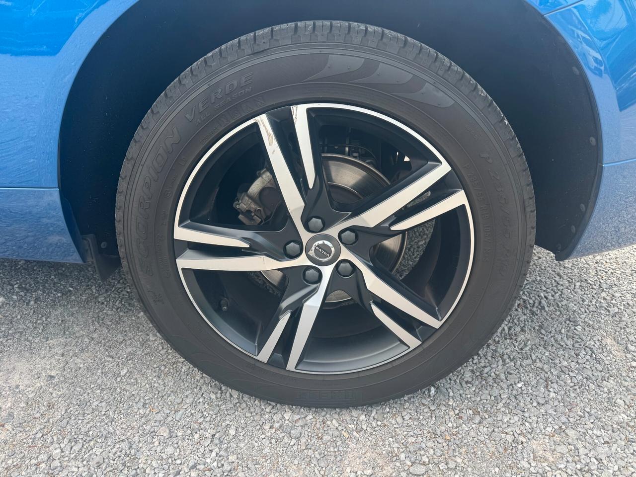 Volvo XC 60 XC60 D4 AWD Geartronic R-design