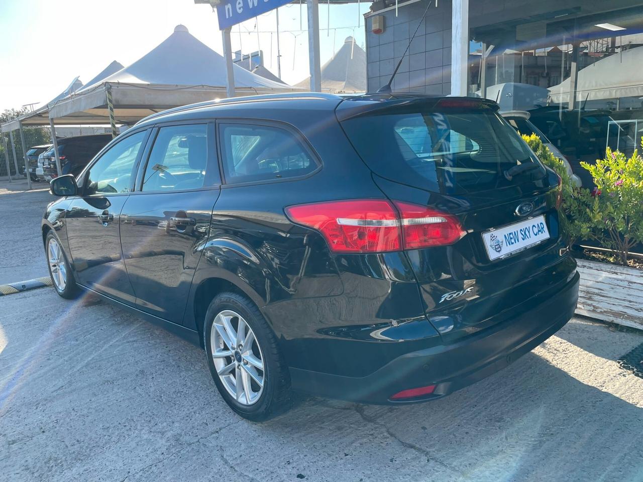 Ford Focus 1.5 TDCi 120 CV Powershift SW Business