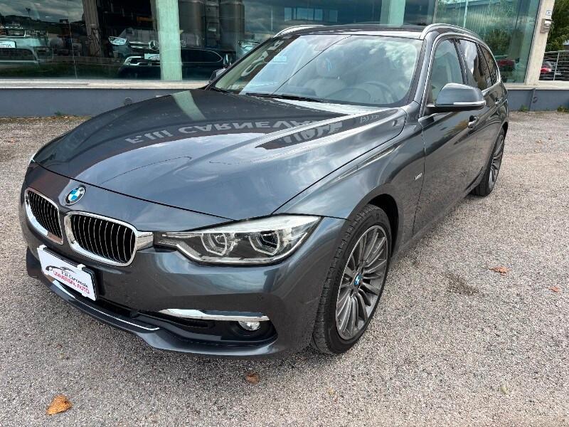BMW Serie 3 (F30/31) 318d Touring Luxury
