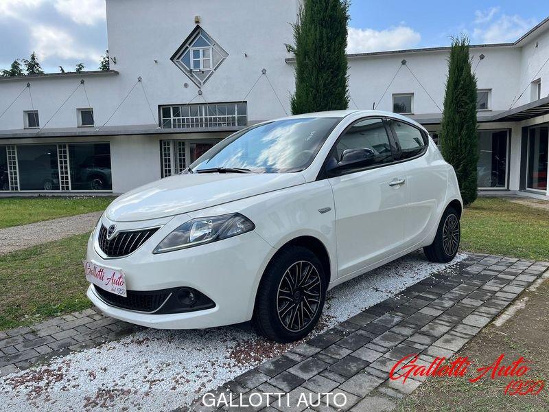 Lancia Ypsilon 1.0 FireFly 70cv Hybrid Gold
