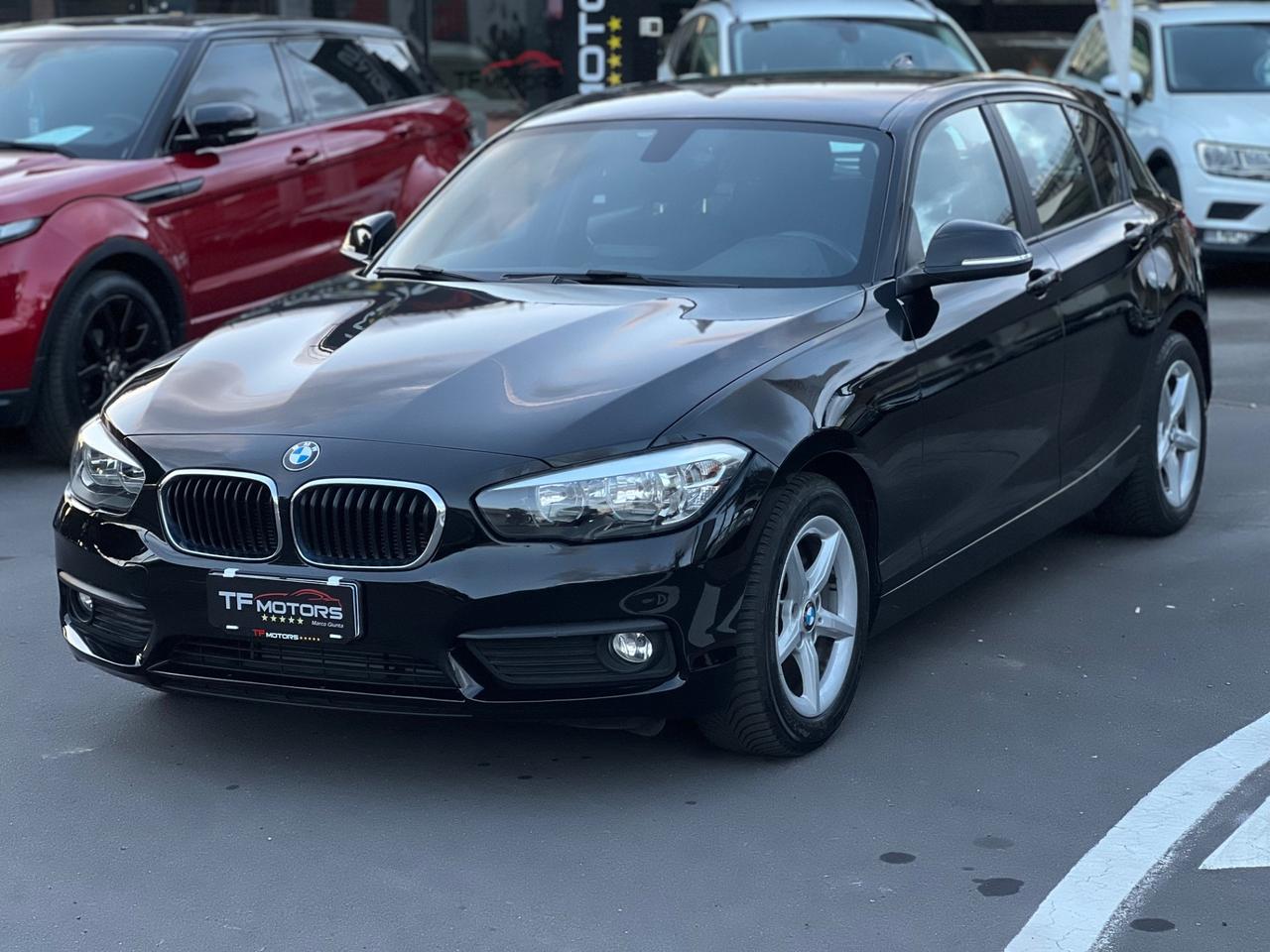 Bmw serie 1 116d SOLO 64.000KM - 2019