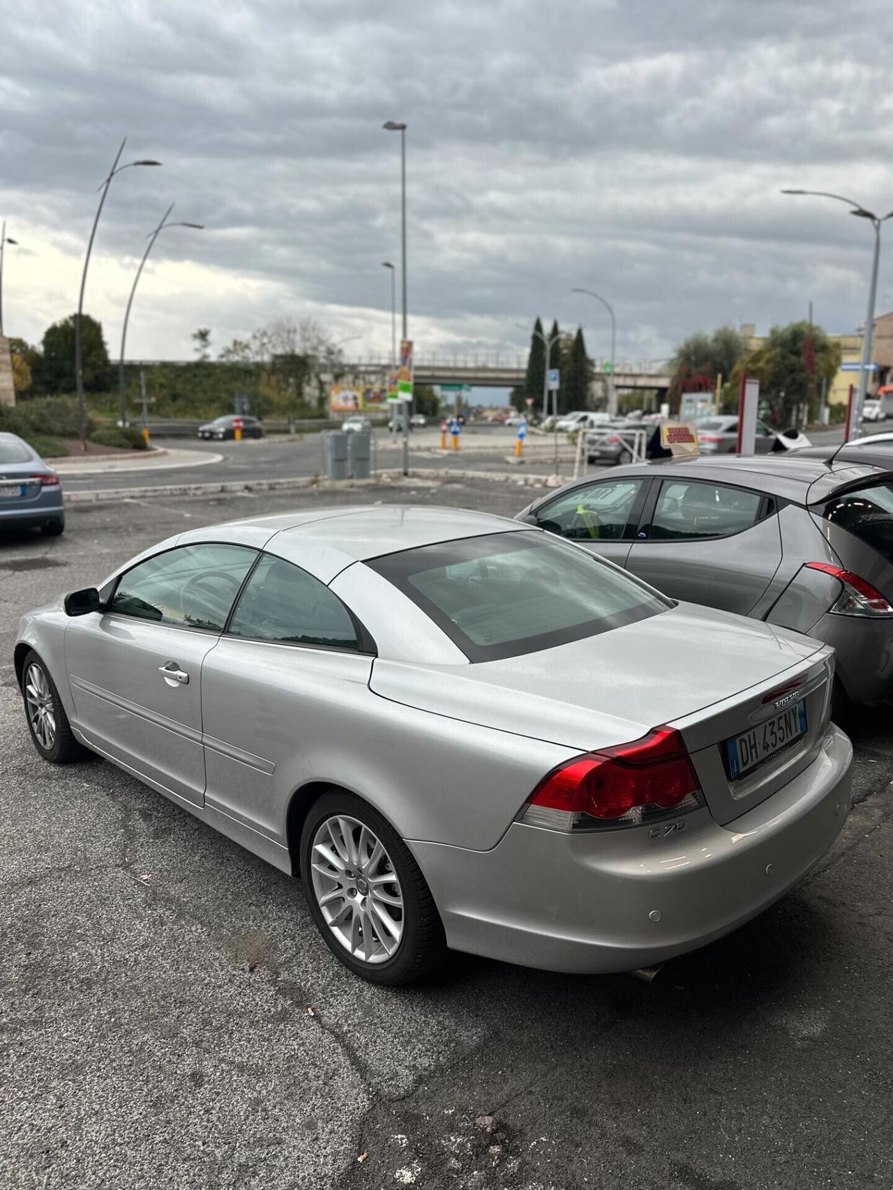 Volvo C70 2.4 D5 20V aut. Summum