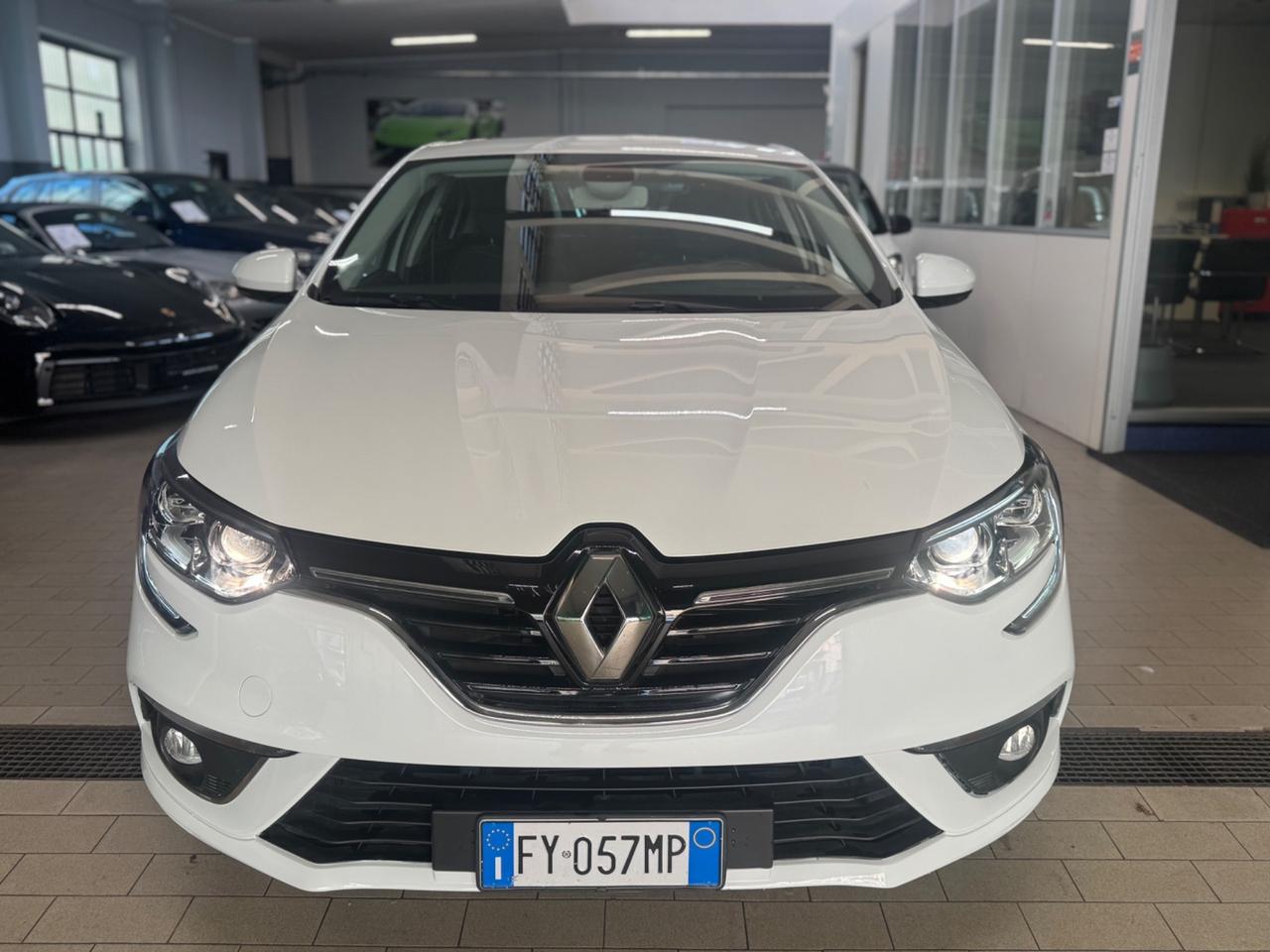 Renault Megane Mégane Grand Coupé TCe 140CV EDC FAP Business